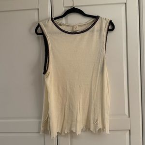 We the Free Distressed Tank